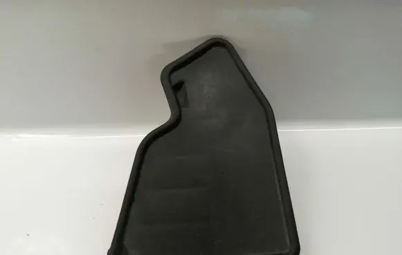 Toyota Avensis T250 Side skirt rear trim 6563105020