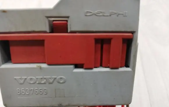 Volvo XC90 Fuse box set 8637669