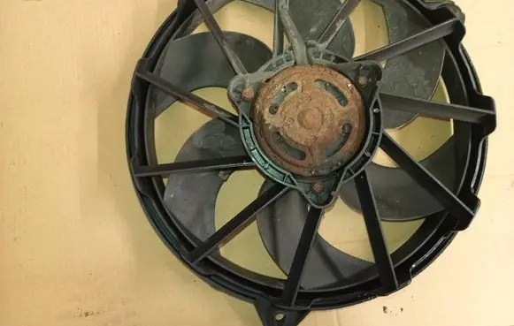 Citroen Jumpy Electric radiator cooling fan 1400821180