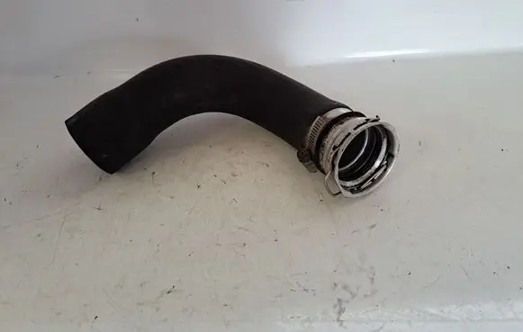 Toyota Avensis T250 Intercooler hose/pipe 1734326023