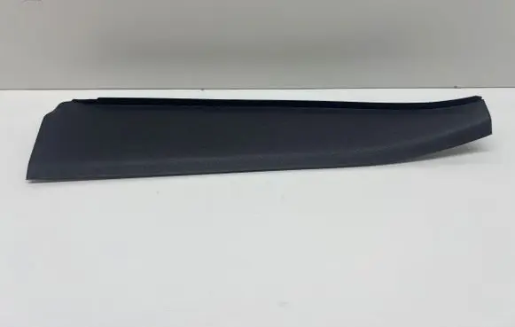 Volvo V40 Front sill trim cover 31102347