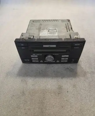 Radio/CD/DVD/GPS head unit