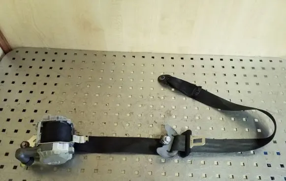 Hyundai Santa Fe Front seatbelt 888802B210WK
