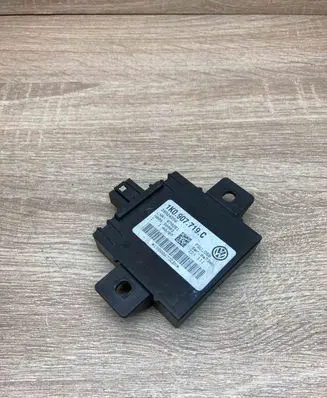 Volkswagen Caddy Alarm control unit/module 1K0907719C 28024256