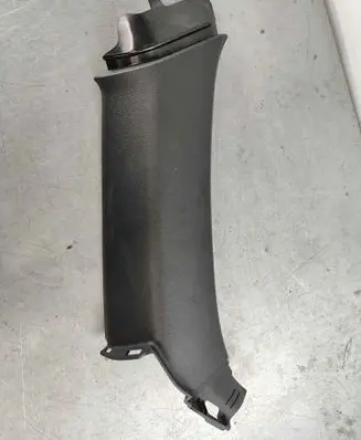 (C) pillar trim