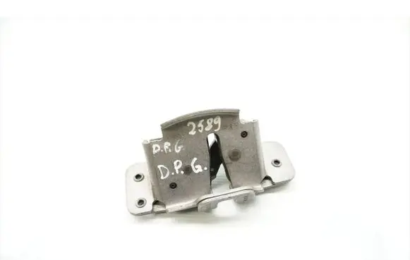 Chrysler Voyager Rear door lock