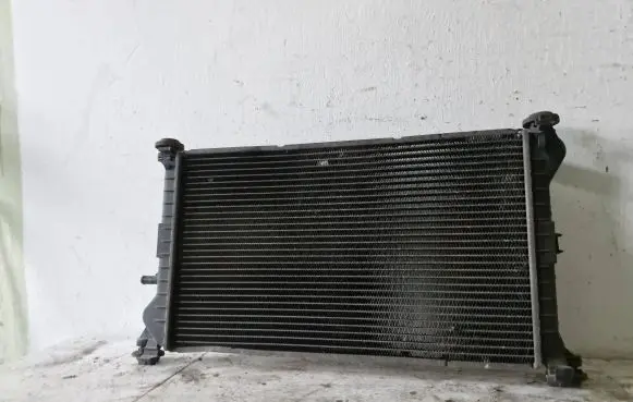 Ford Focus Coolant radiator