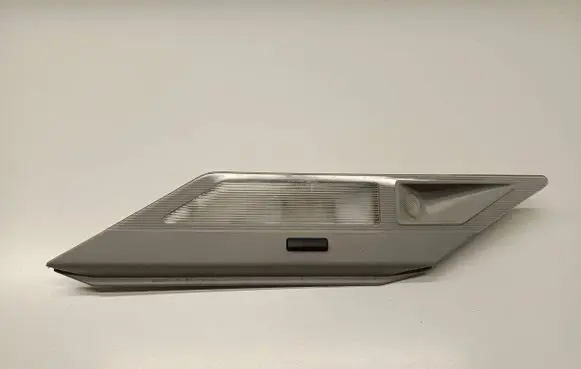 BMW 7 E38 Rear seat light 8368843