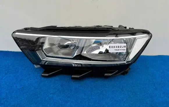 Volkswagen T-Roc Headlights/headlamps set 2GA941005B
