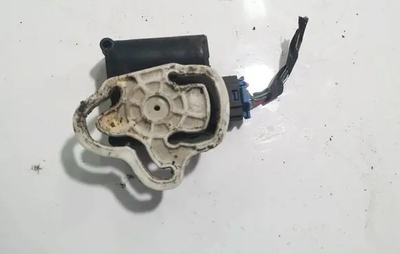 Audi A8 S8 D3 4E Air flap motor/actuator 0132801323