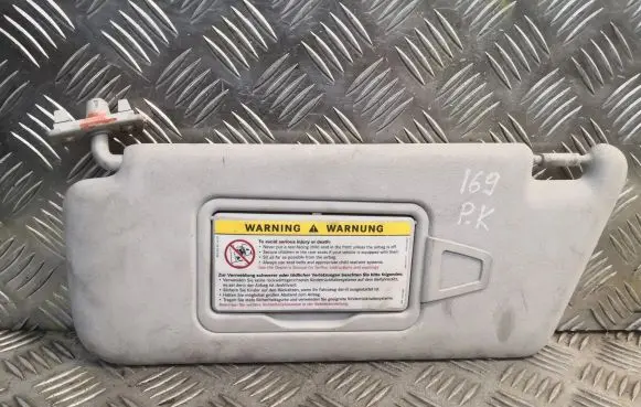 Sun visor