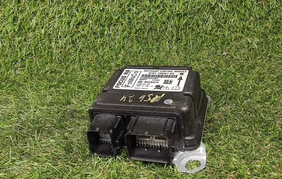 Ford Focus Airbag control unit/module G1ET14B321AD 0285014135
