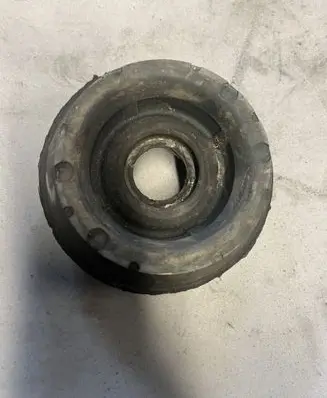 Renault Trafic II (X83) Front coil spring rubber mount 8200010493 820001049