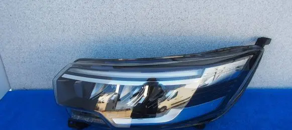 Nissan NV300 Headlight/headlamp 260605887R