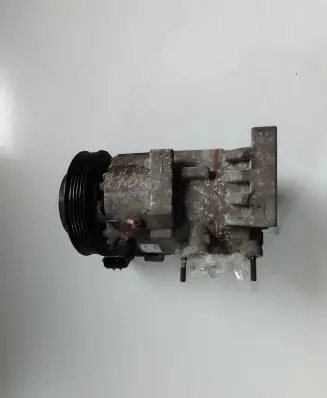 Hyundai ix35 Air conditioning (A/C) compressor (pump) F500DX9FA10