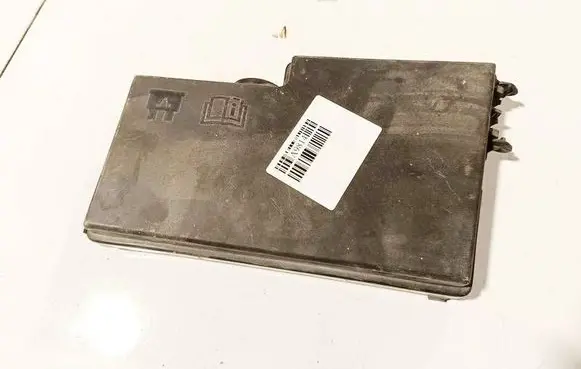 Ford Focus C-MAX Fuse box cover 