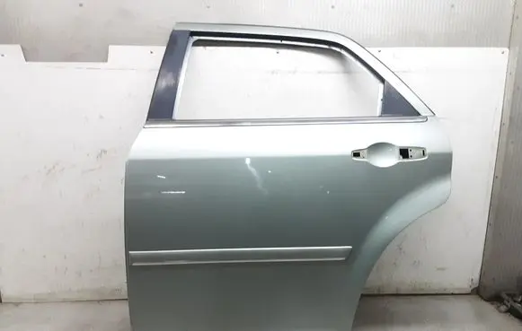 Chrysler 300 - 300C Rear door