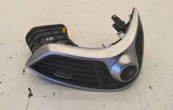Hyundai ix35 Dash center air vent grill 974202S000