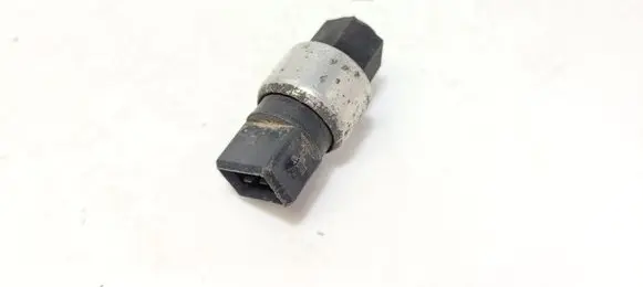 Volvo S70 V70 V70 XC Air conditioning (A/C) pressure sensor 9171700
