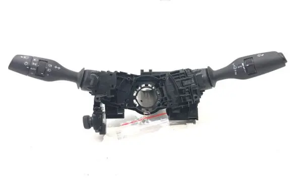 Wiper turn signal indicator stalk/switch