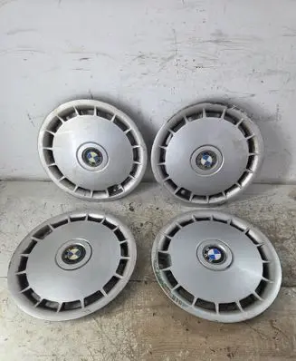 BMW 5 E39 R15 wheel hub/cap/trim 36131129843