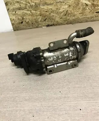 Renault Laguna II EGR valve cooler 876481V