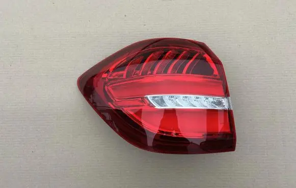Mercedes-Benz GLS X166 Rear/tail lights A1669060502
