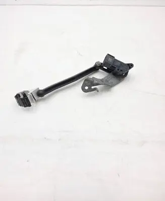 Headlight/headlamp level sensor