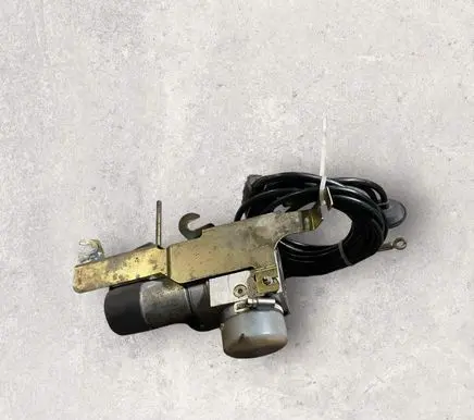BMW 5 E39 Convertible roof hydraulic pump 7004889 009495
