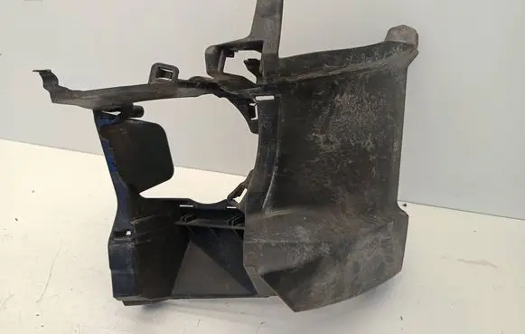 BMW 3 F30 F35 F31 Fog light bracket 7266197