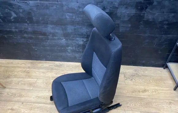 BMW 3 E90 E91 Front driver seat