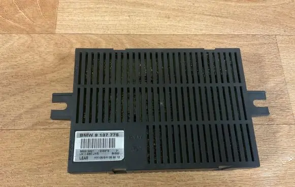 BMW 5 E60 E61 Light module LCM 9137775 139819369