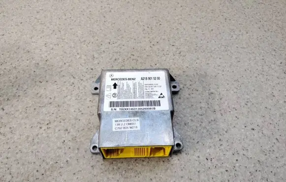 Mercedes-Benz CLS C218 X218 Airbag control unit/module A2189015200