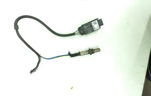 Volvo XC60 Lambda probe sensor 32203505
