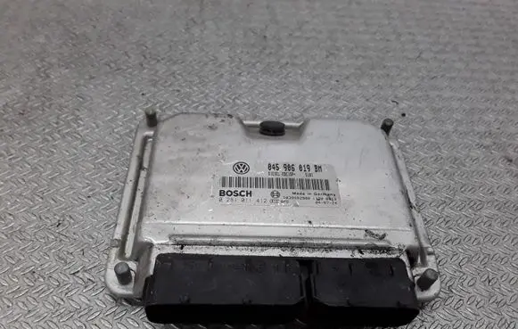 Skoda Fabia Mk1 (6Y) Engine control unit/module 045906019BM 0281011412