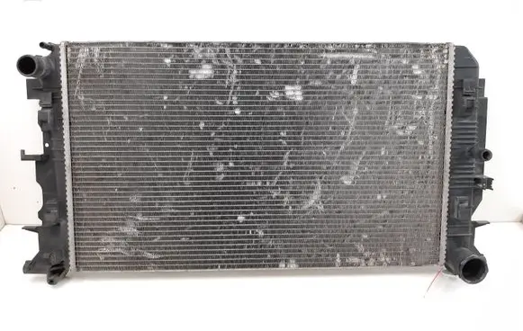 Volkswagen Crafter Coolant radiator 2E0121253A