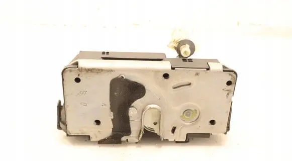 Opel Meriva B Front door lock 13258274