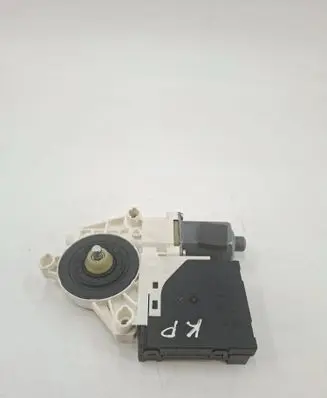 Audi A3 S3 8P Front door window regulator motor 8P0959801Q 63273 S006060013G