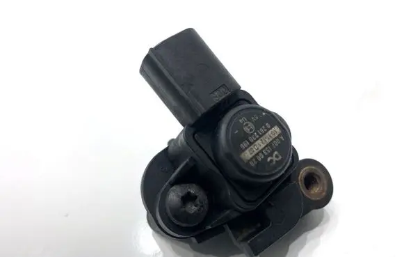 Mercedes-Benz GLK (X204) Fuel pressure regulator 