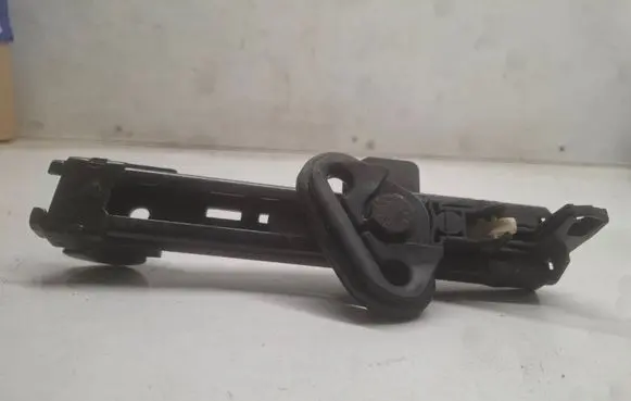 Audi Q7 4L Seat belt adjustment rail 502007010176 502007004