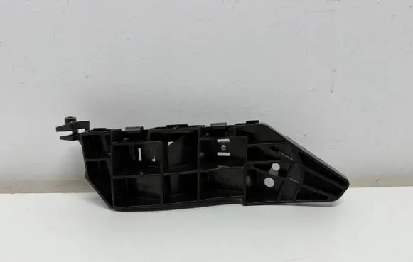 Suzuki SX4 S-Cross Front bumper mounting bracket 7173179J00