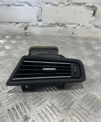 Dashboard side air vent grill/cover trim