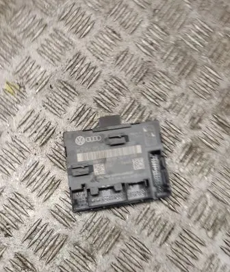 Audi A4 S4 B8 8K Door control unit/module 8k0959793c