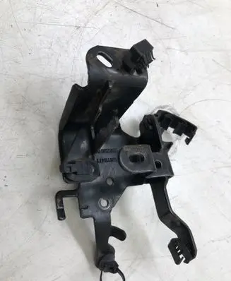 Citroen C5 Other engine bay part 9665162580