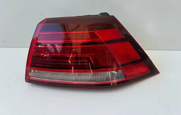 Volkswagen Golf VII Rear/tail lights 5G0945096Q