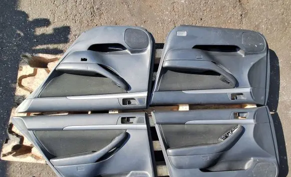 Toyota Avensis T250 Door card panel trim set 67610 67620 67630