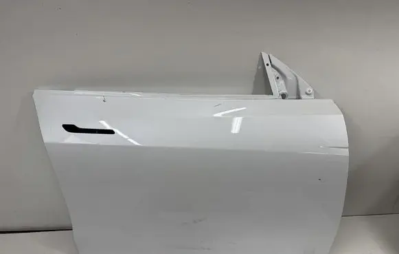 Tesla Model Y Front door 149353800D