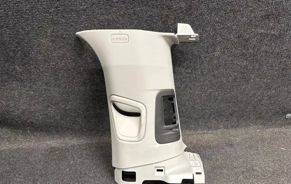 Jeep Grand Cherokee WL (C) pillar trim 6AP04TRMAC MT2738 66592