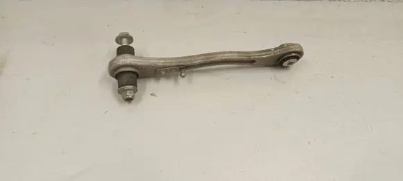 Mercedes-Benz C AMG W205 Rear upper control arm/wishbone A2053520001