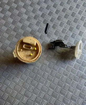 Audi A3 S3 A3 Sportback 8P Fuel level sensor 1K0919673N 1K0919050D A2C53041385